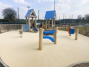 Xilofon din salcâm pentru loc de joacă - BGL-8427